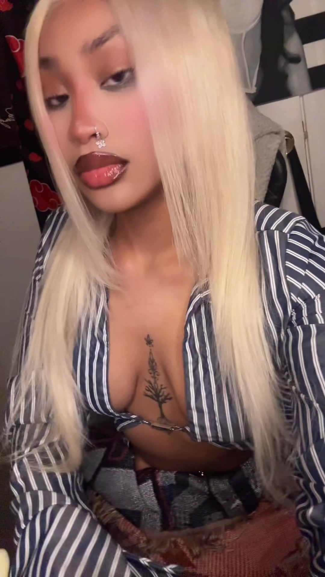 @𝙻✩𝚒