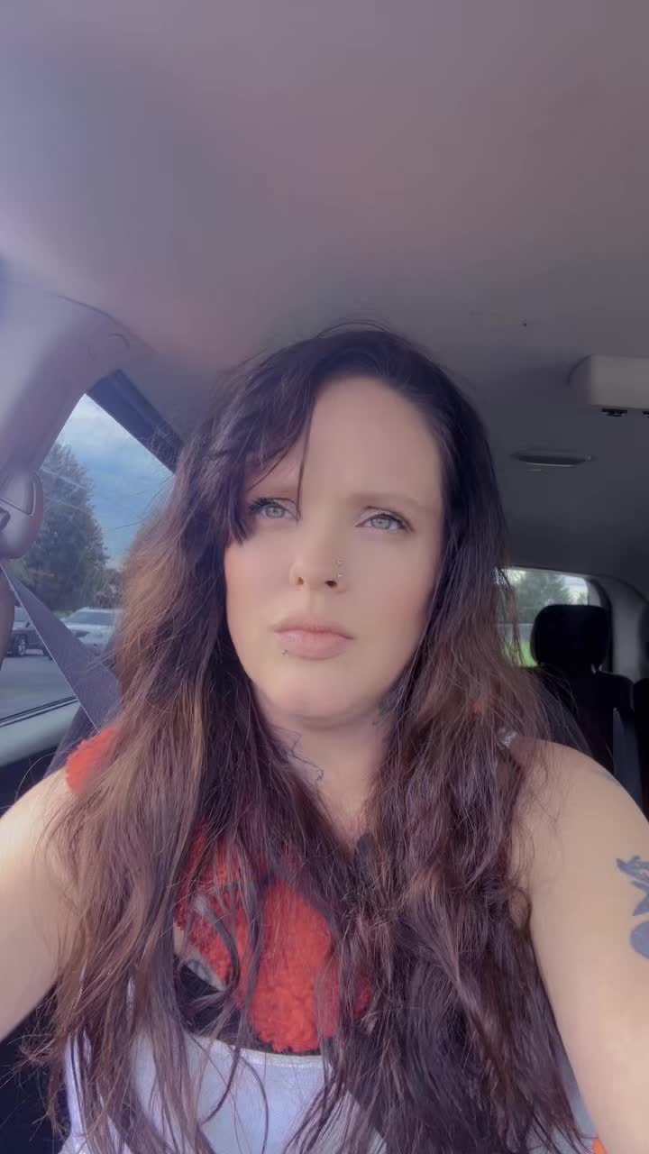 @MikeysWifey1219