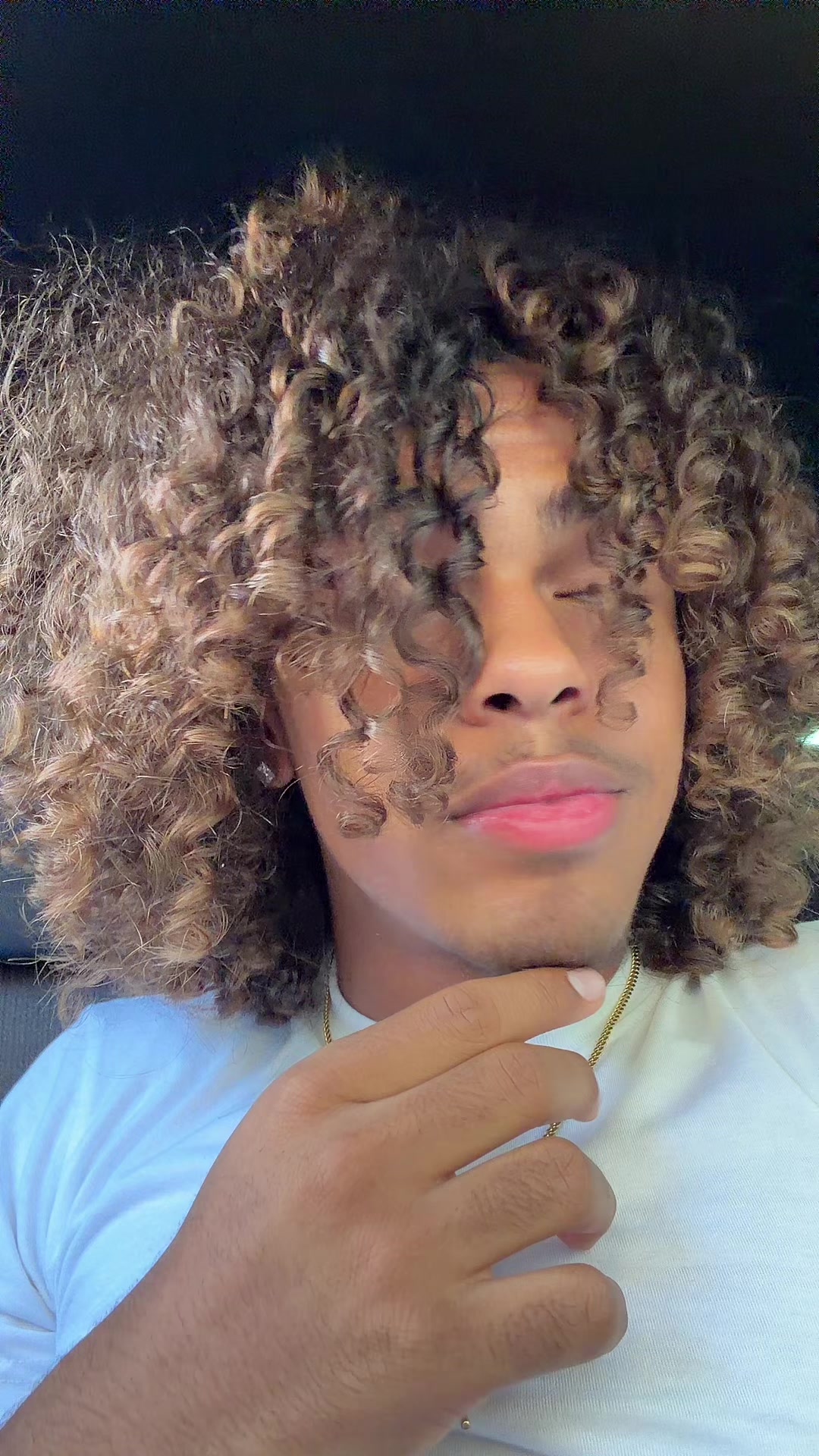 @D E E 💤