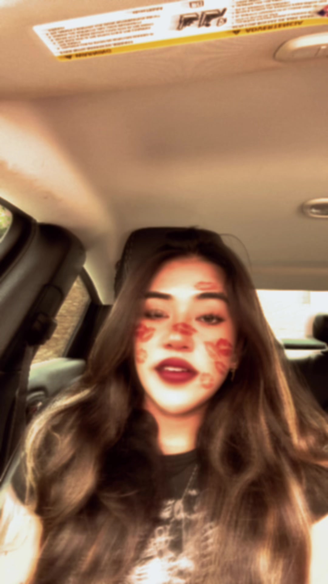 @JulianaB