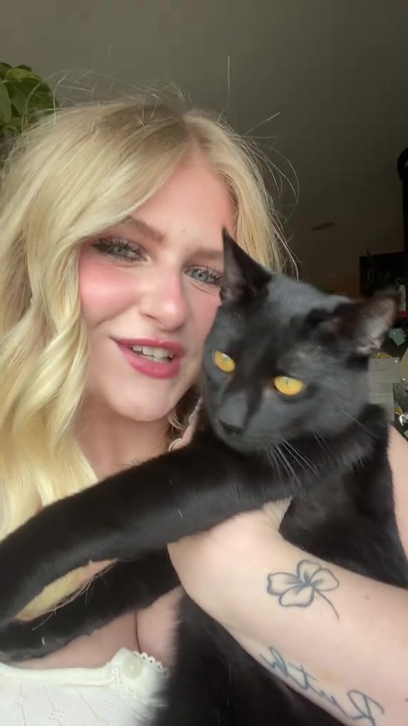 @mikala morgan