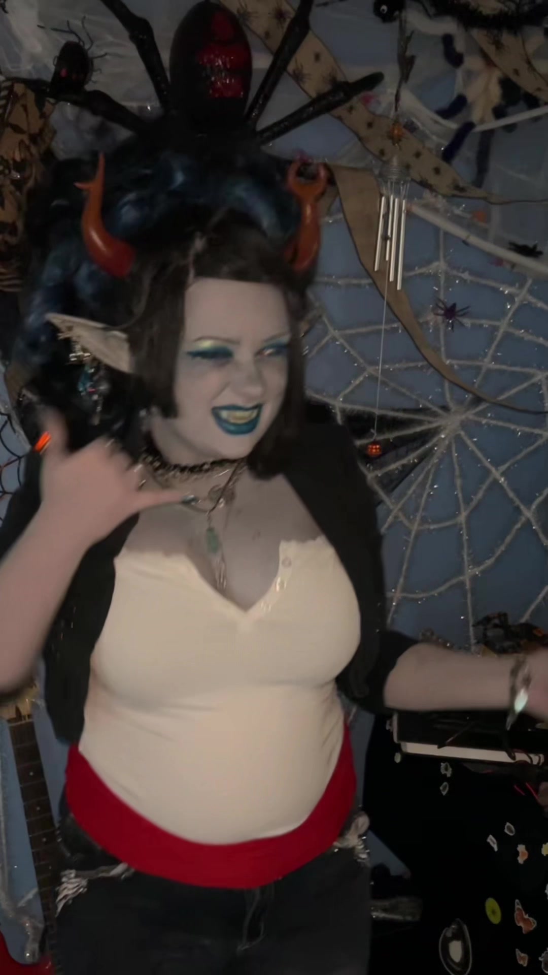 @helltiervriska