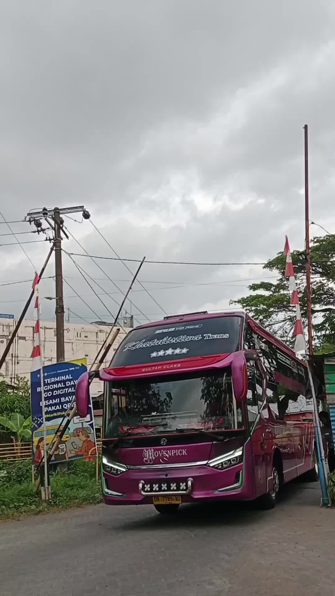 @CELEBES_BUSMKS