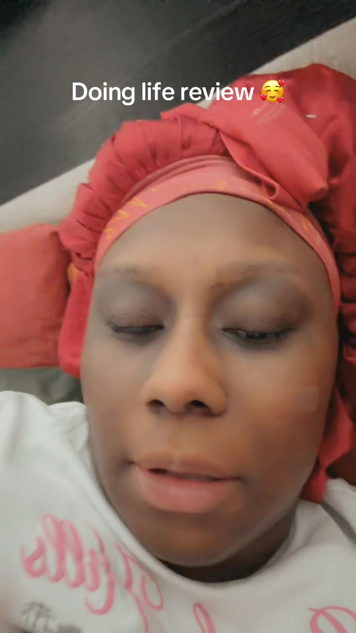 @RedBonnetchroniclesUncut
