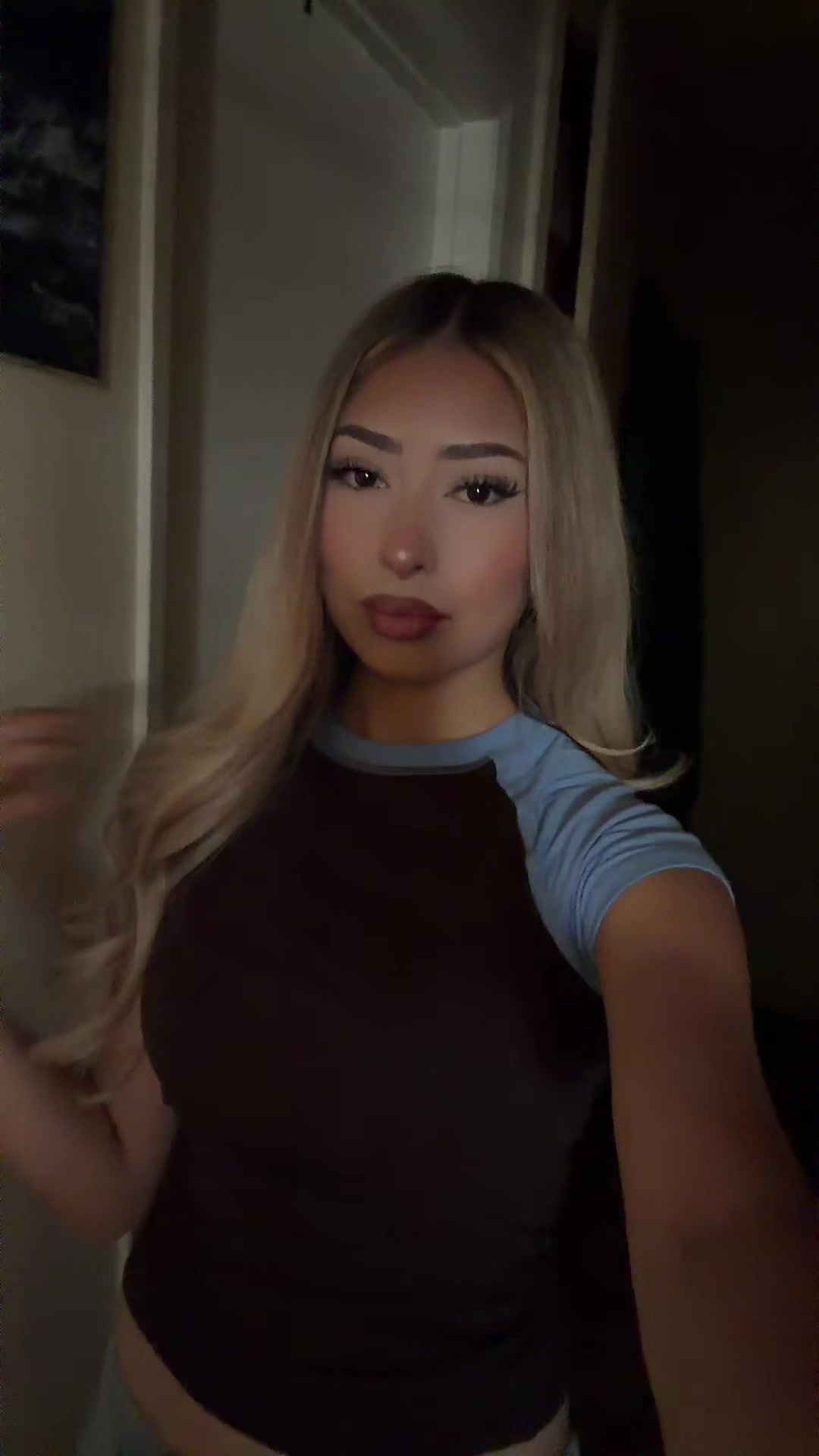 @Tania
