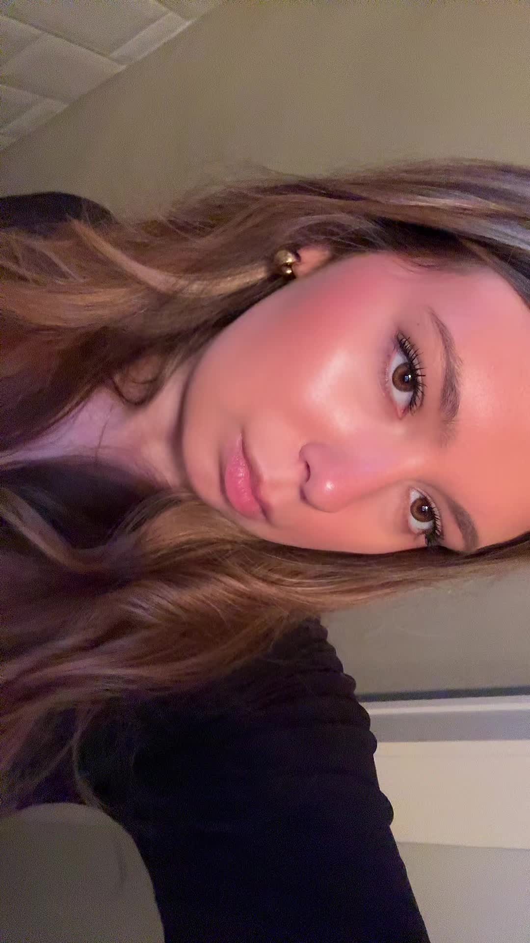 @Laura