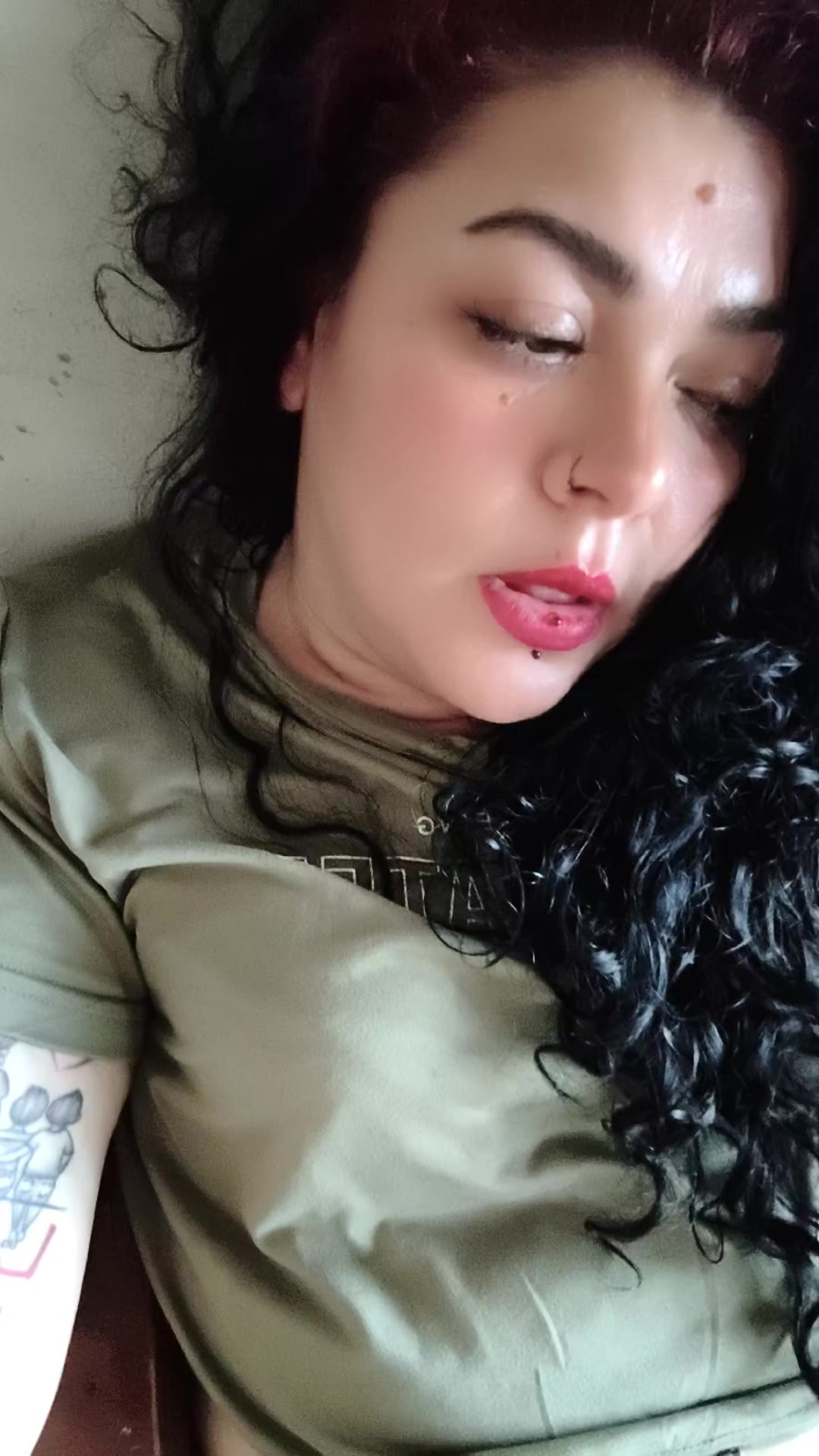 @ojitos  🌻🖤