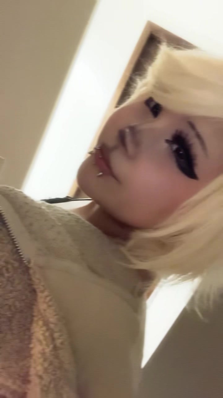@Layla♡&acute;･ᴗ･`♡