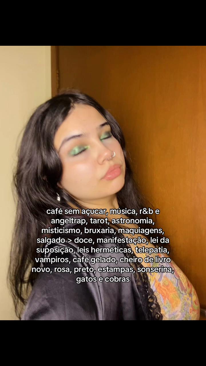 @vee ☥