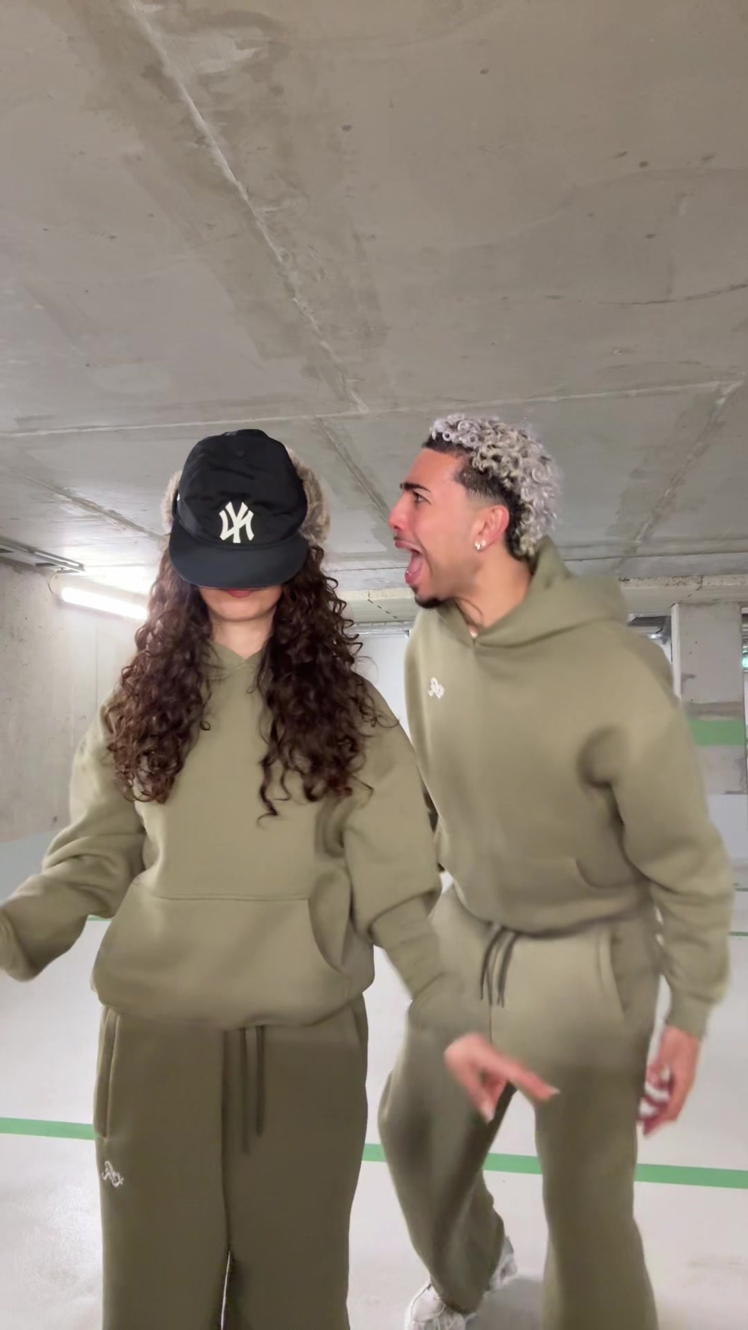 @𝐄𝐥𝐢 💫