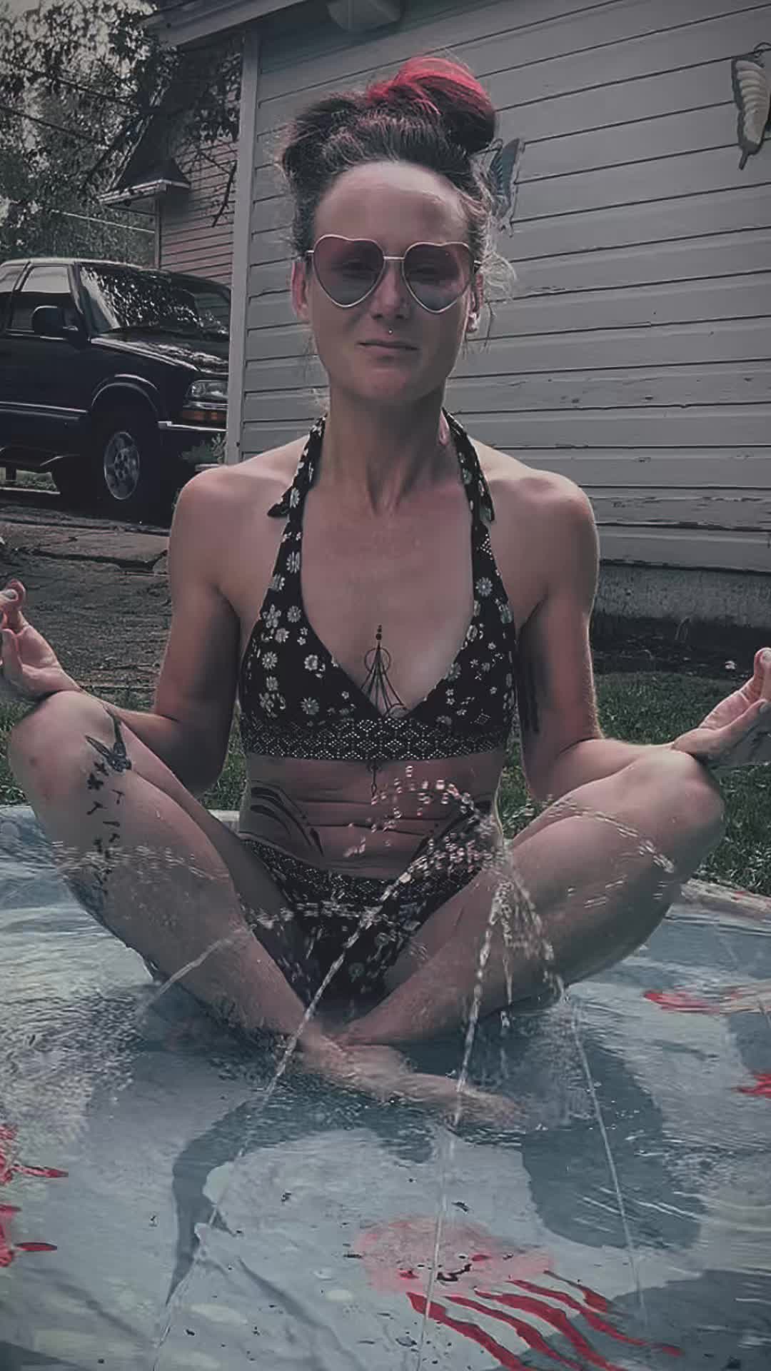 @GeminiBlondie