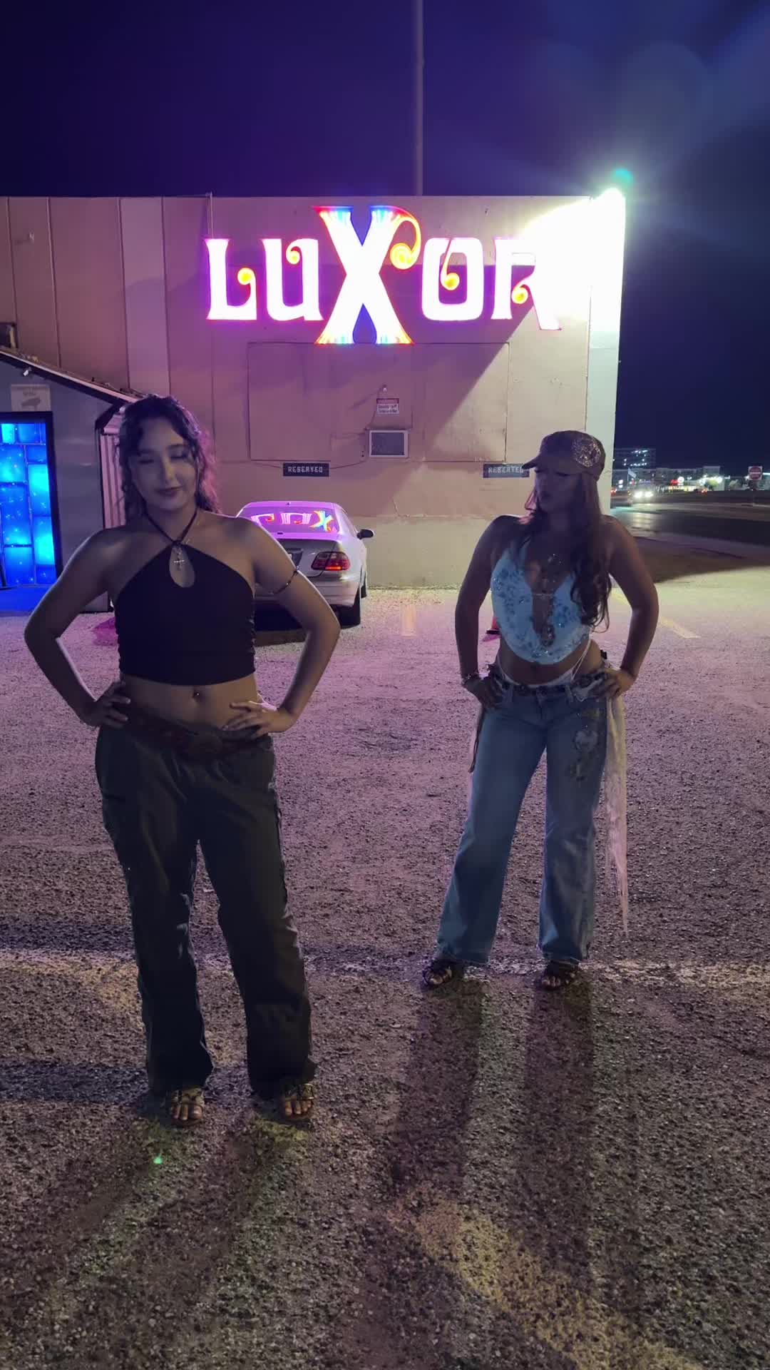 @Mo
