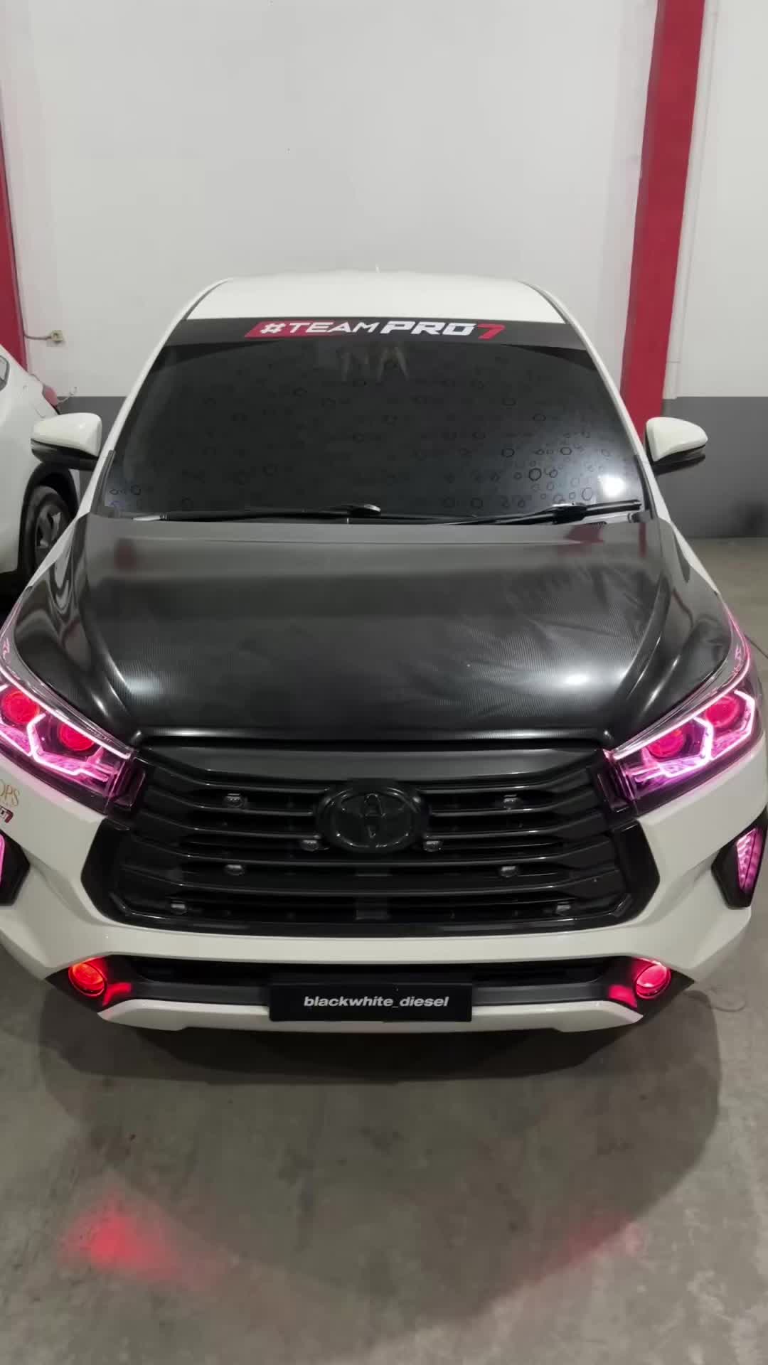@blackwhite_diesel