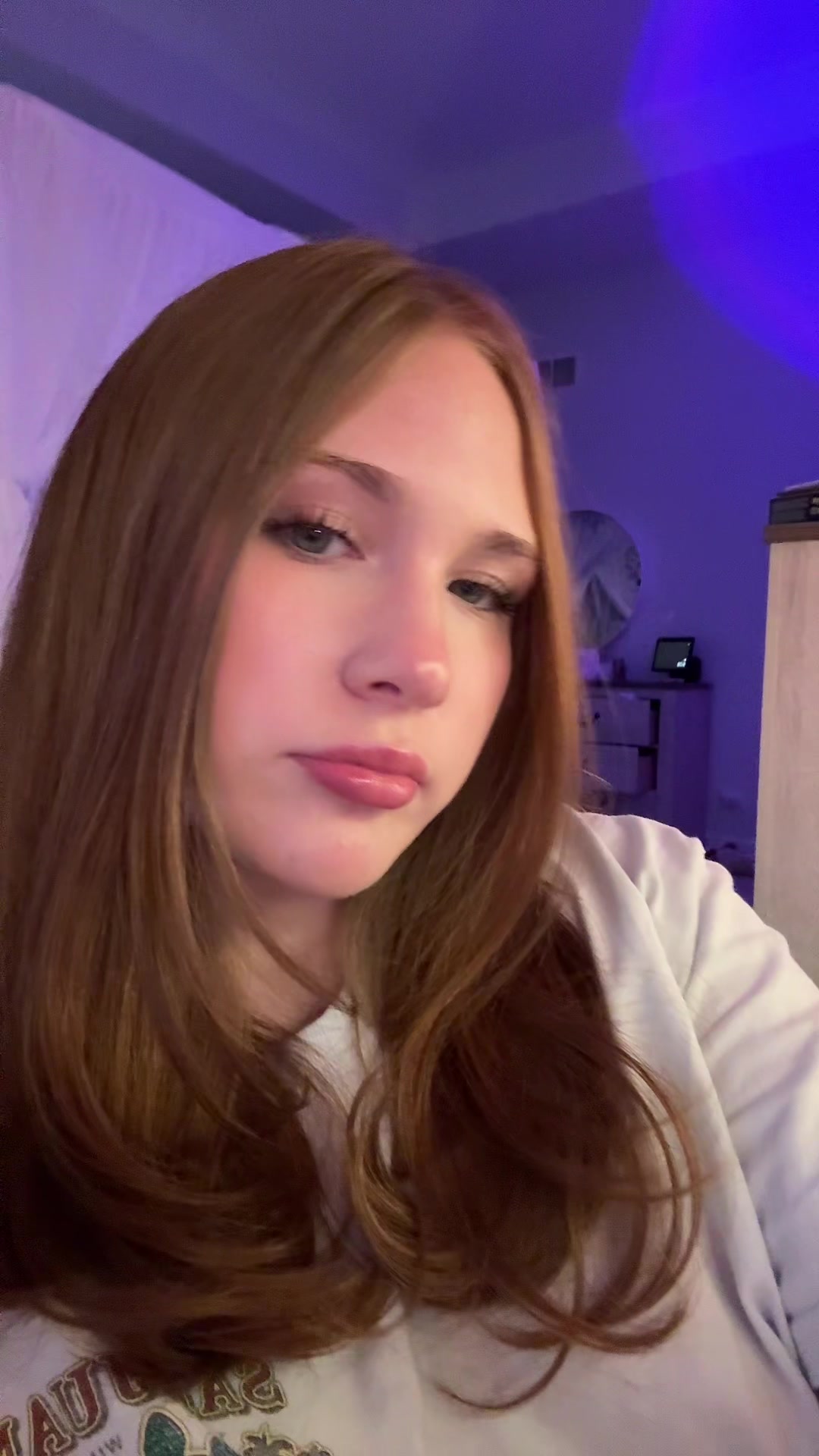 @🐒ophia