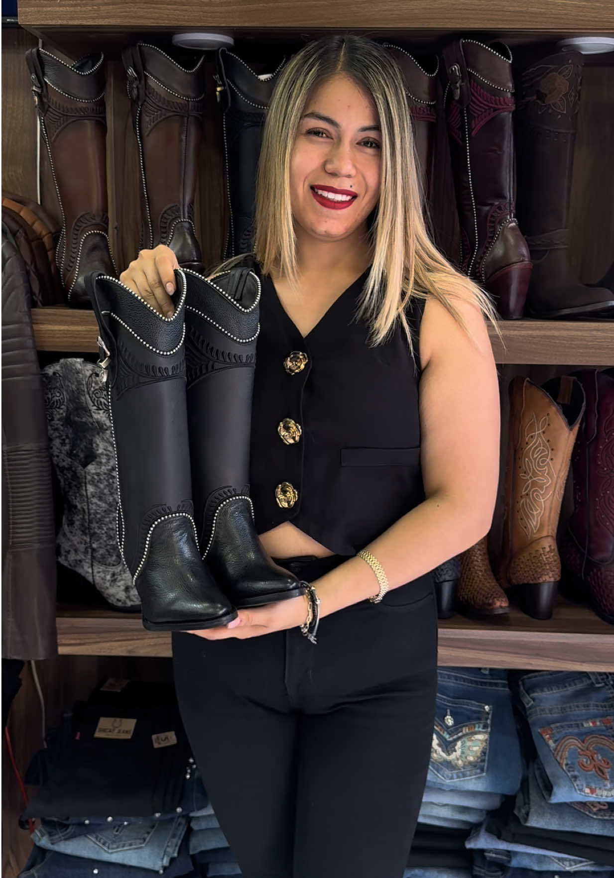 @ACOST BOOTS