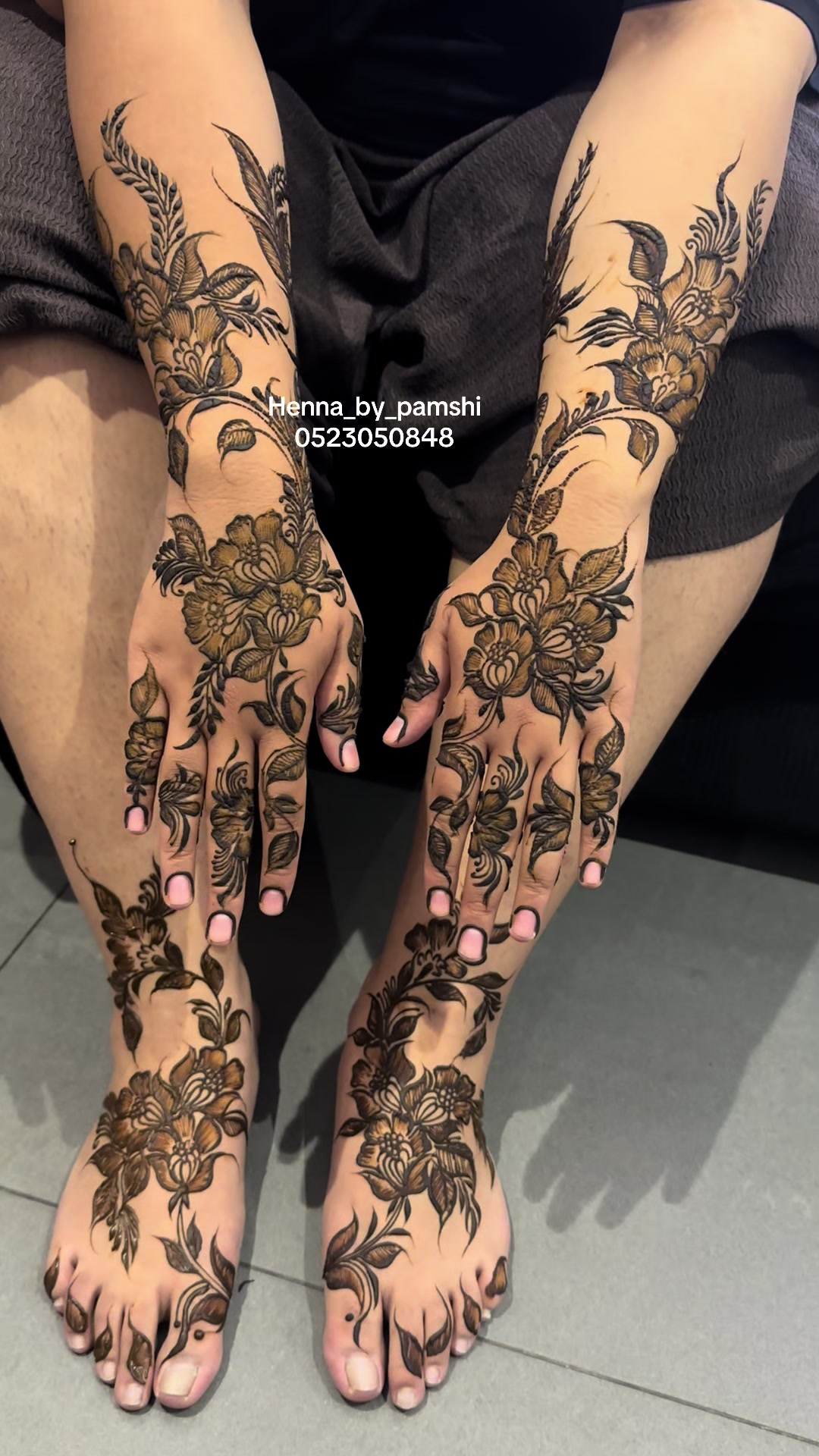 @Dubai Henna Artist🇦🇪