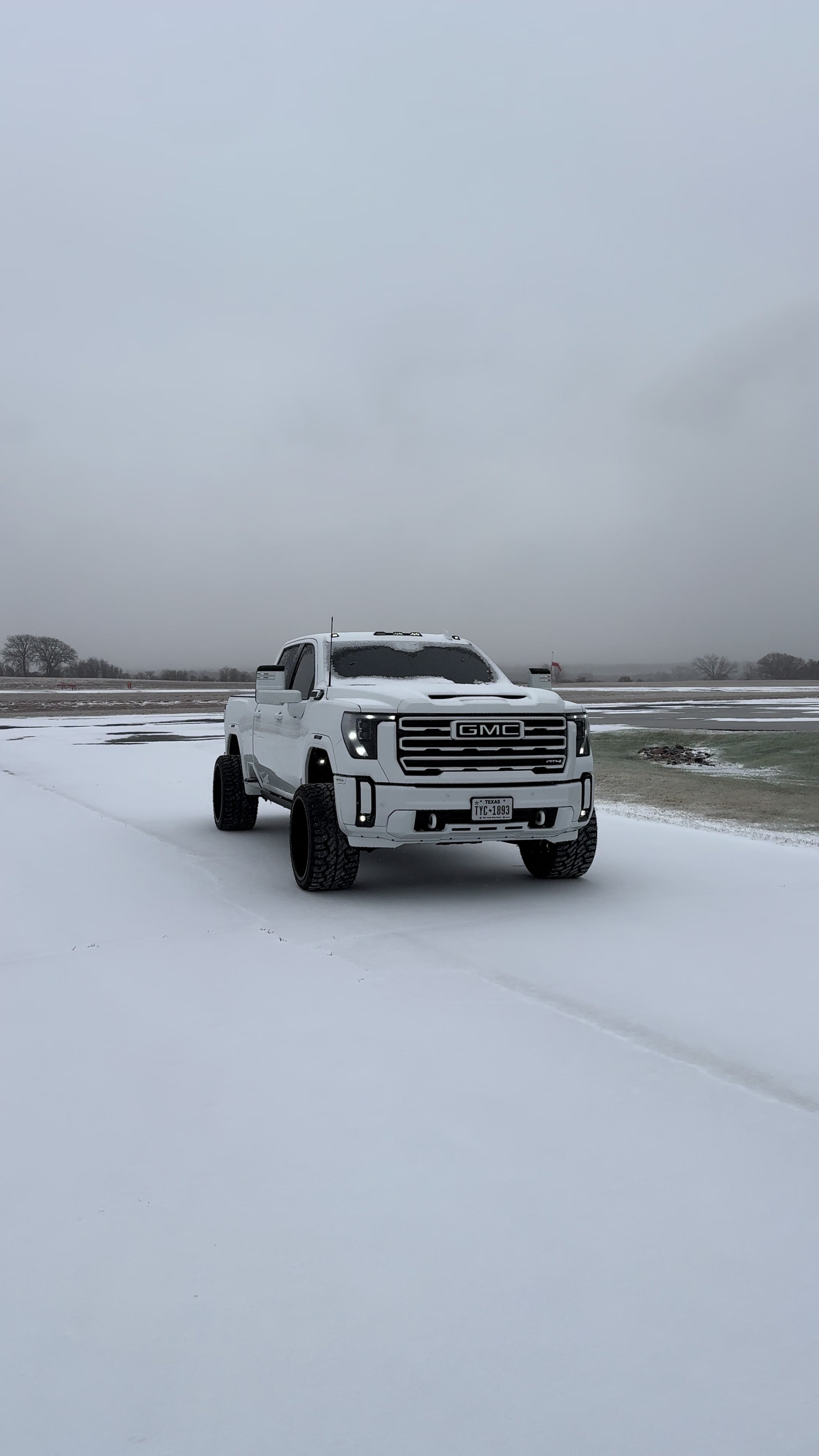@wyatt.tevis