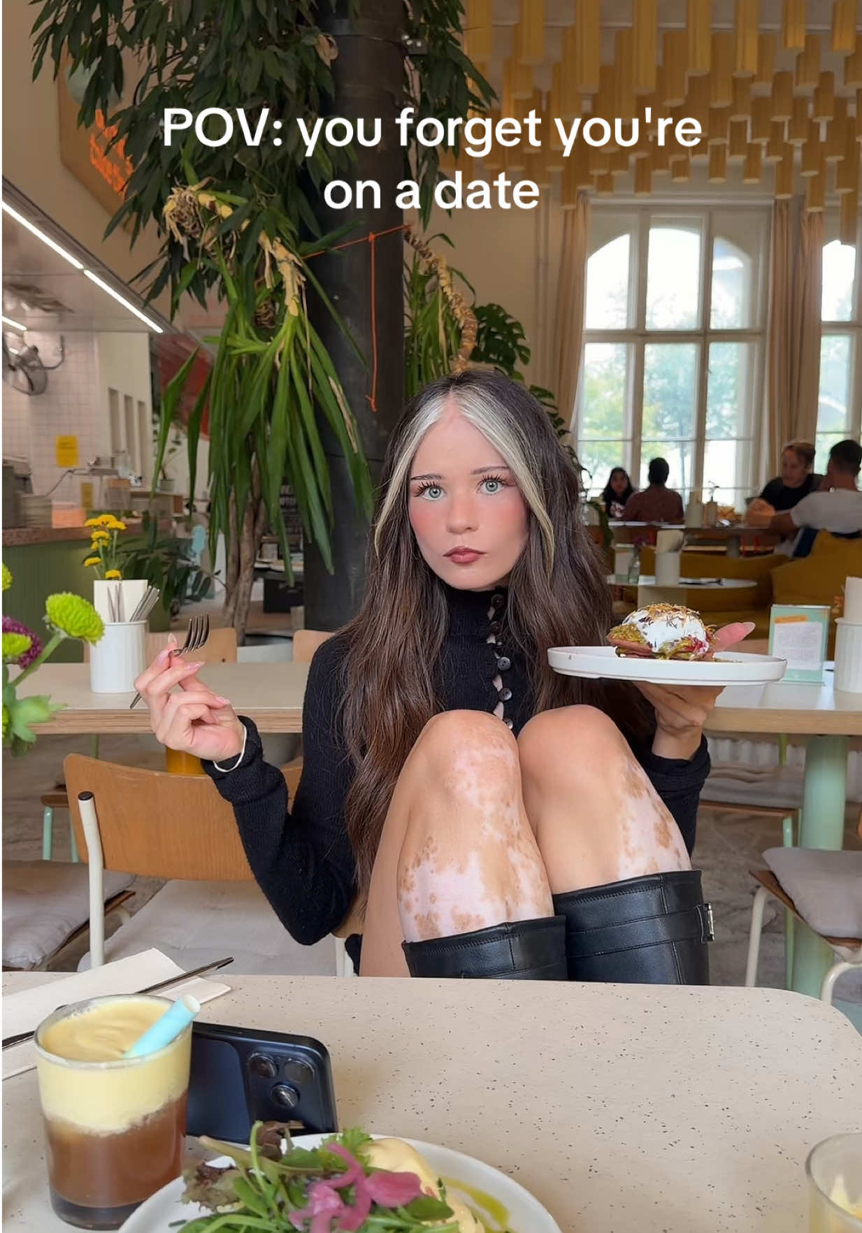 @nadinebreaty