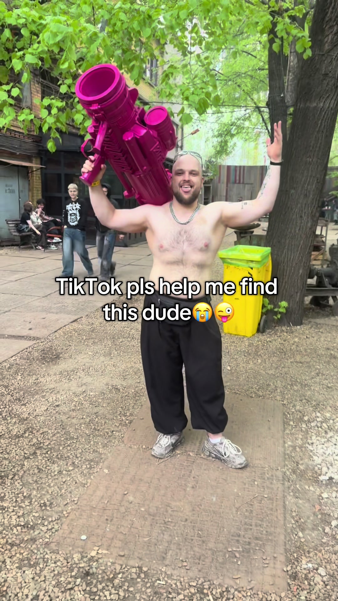 @pavel levín