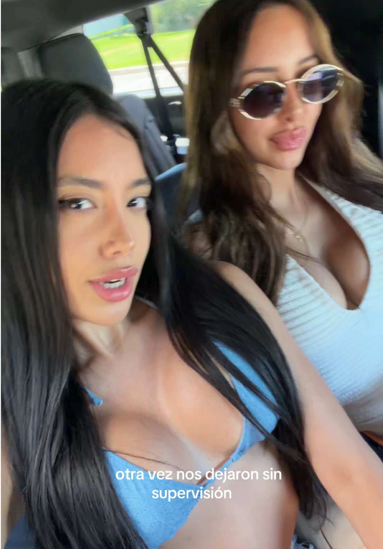 @hotgirlonurphone