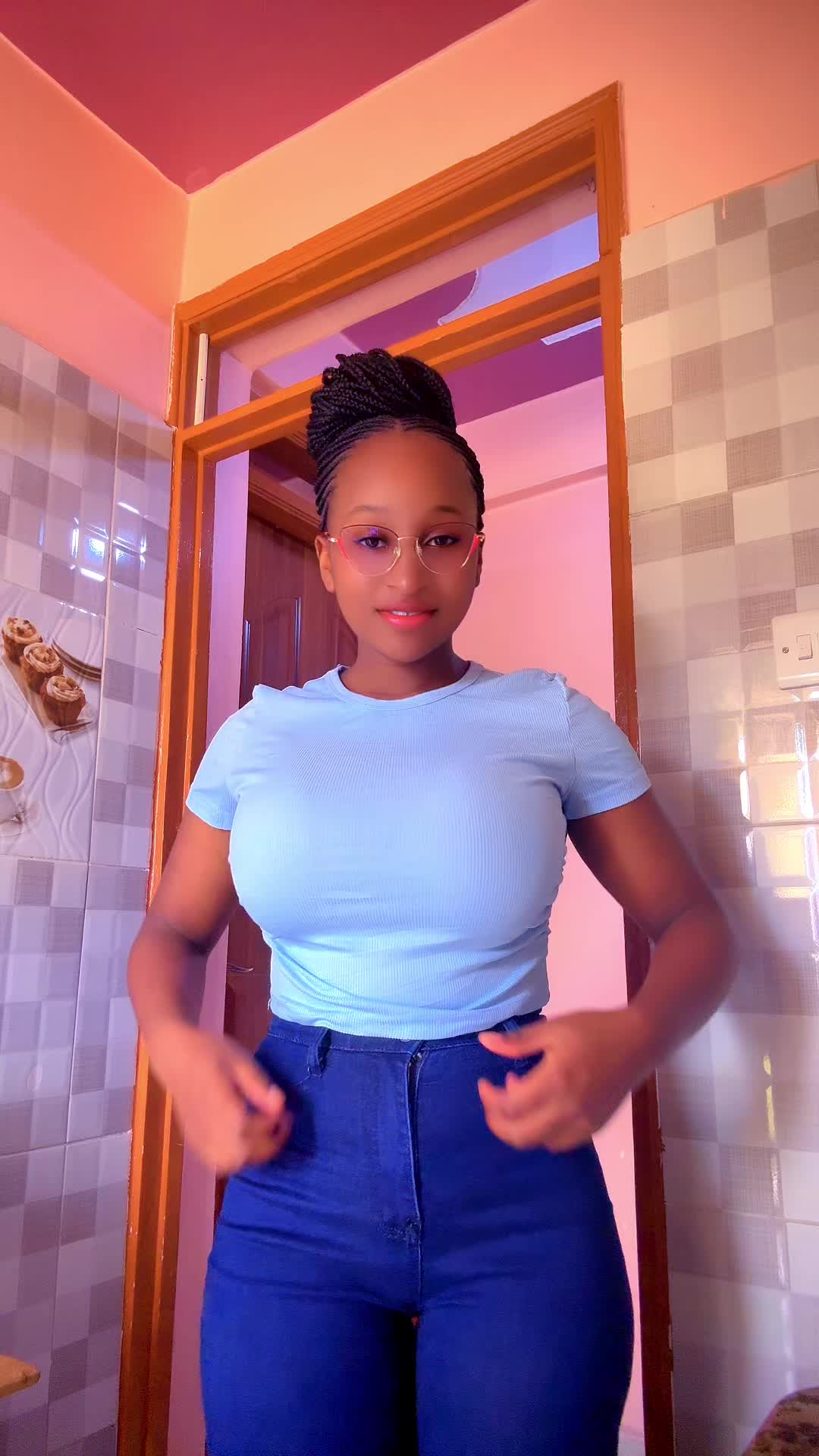 @Connie🦋❤️