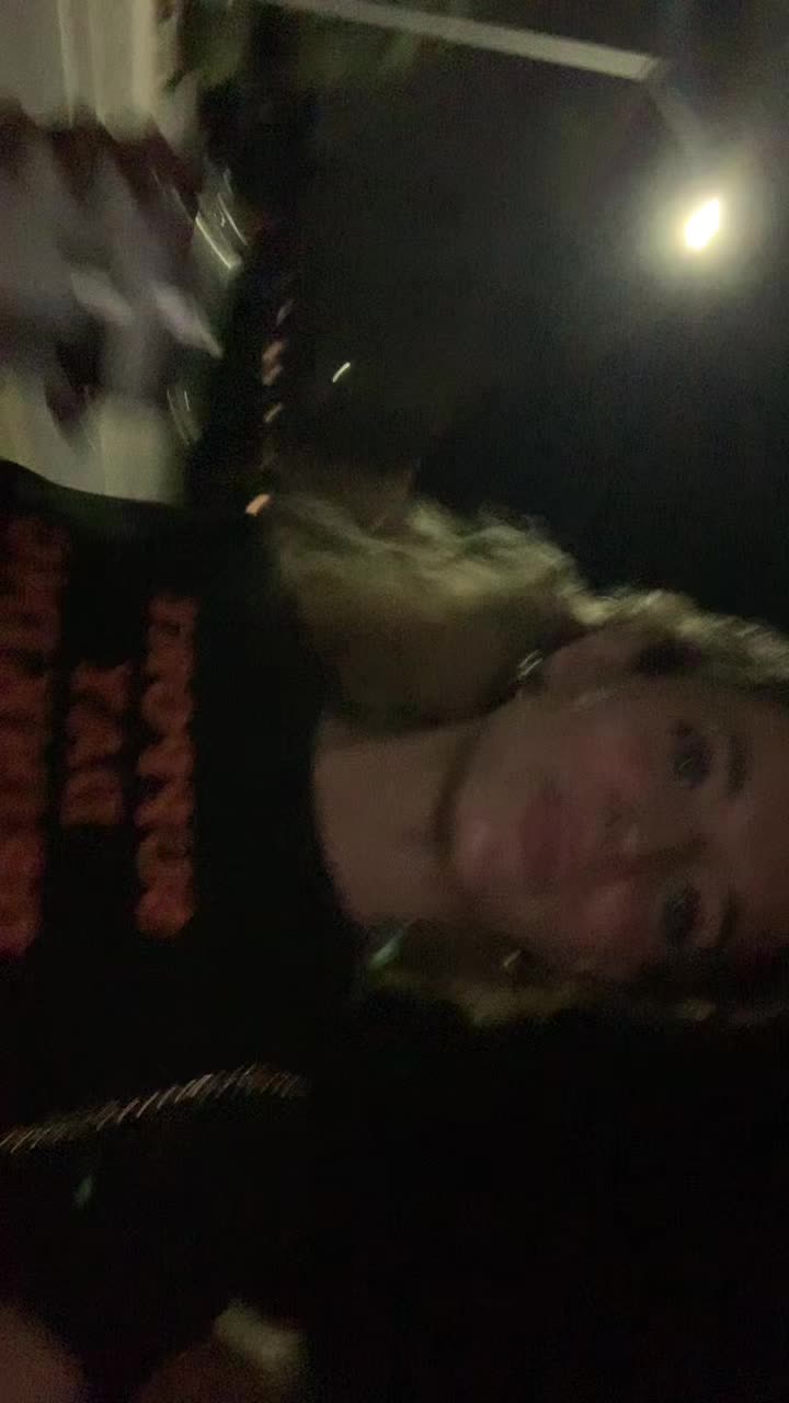 @maddieharvey
