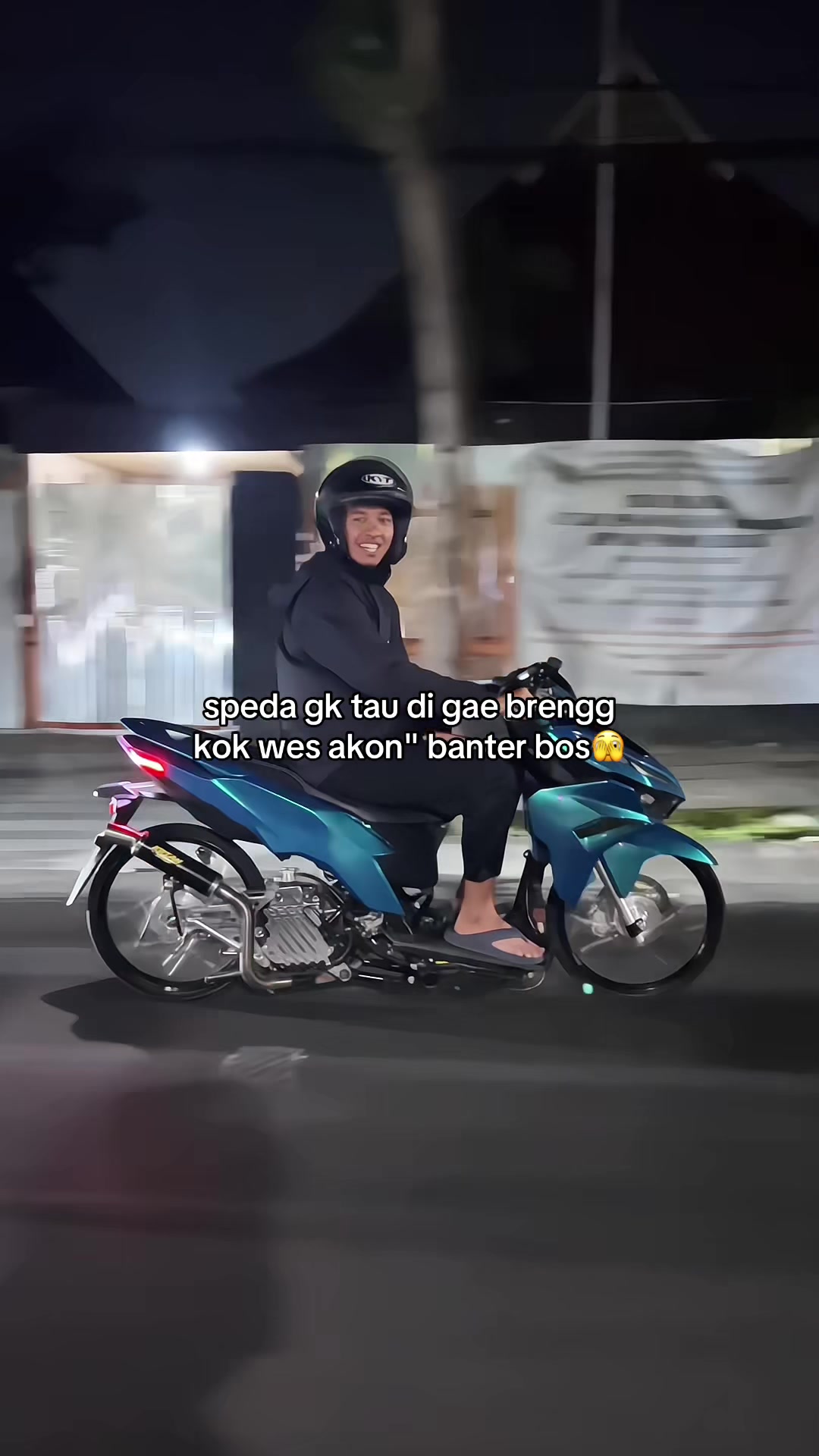 @Varcokx𝘼𝙎𝙄𝙓𝙓