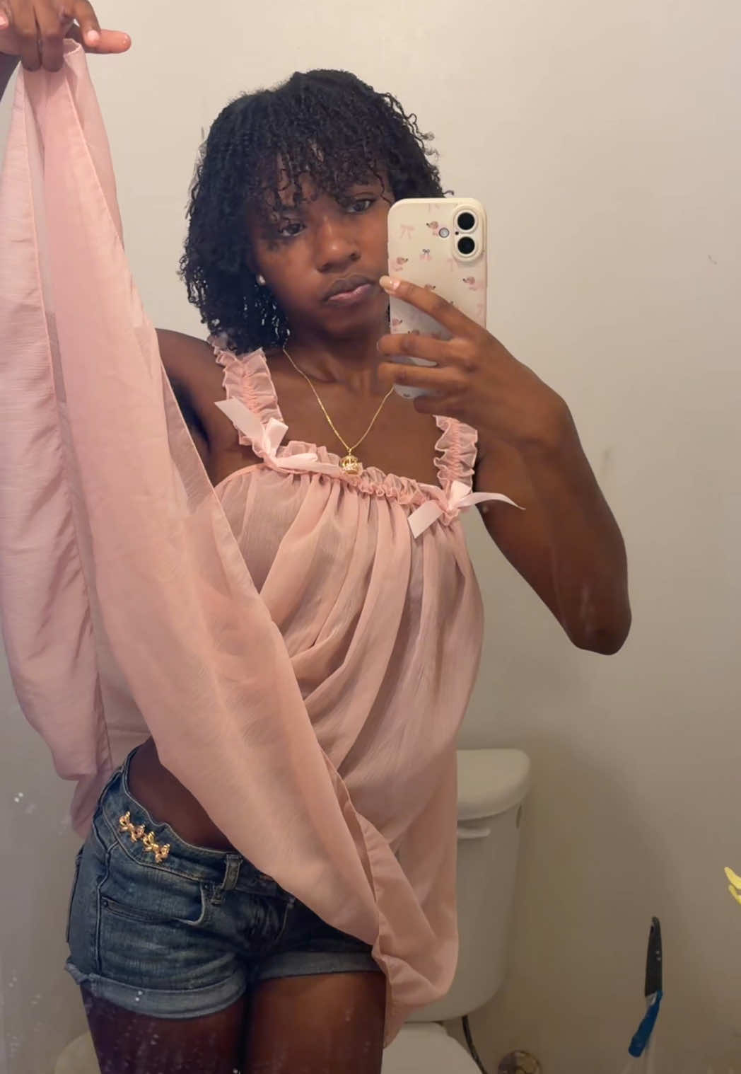 @BoneybodyoverHeart