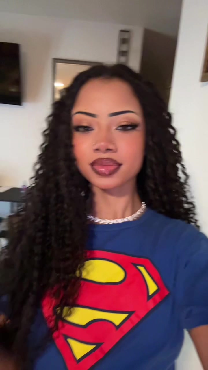 @prettyandmysterious_