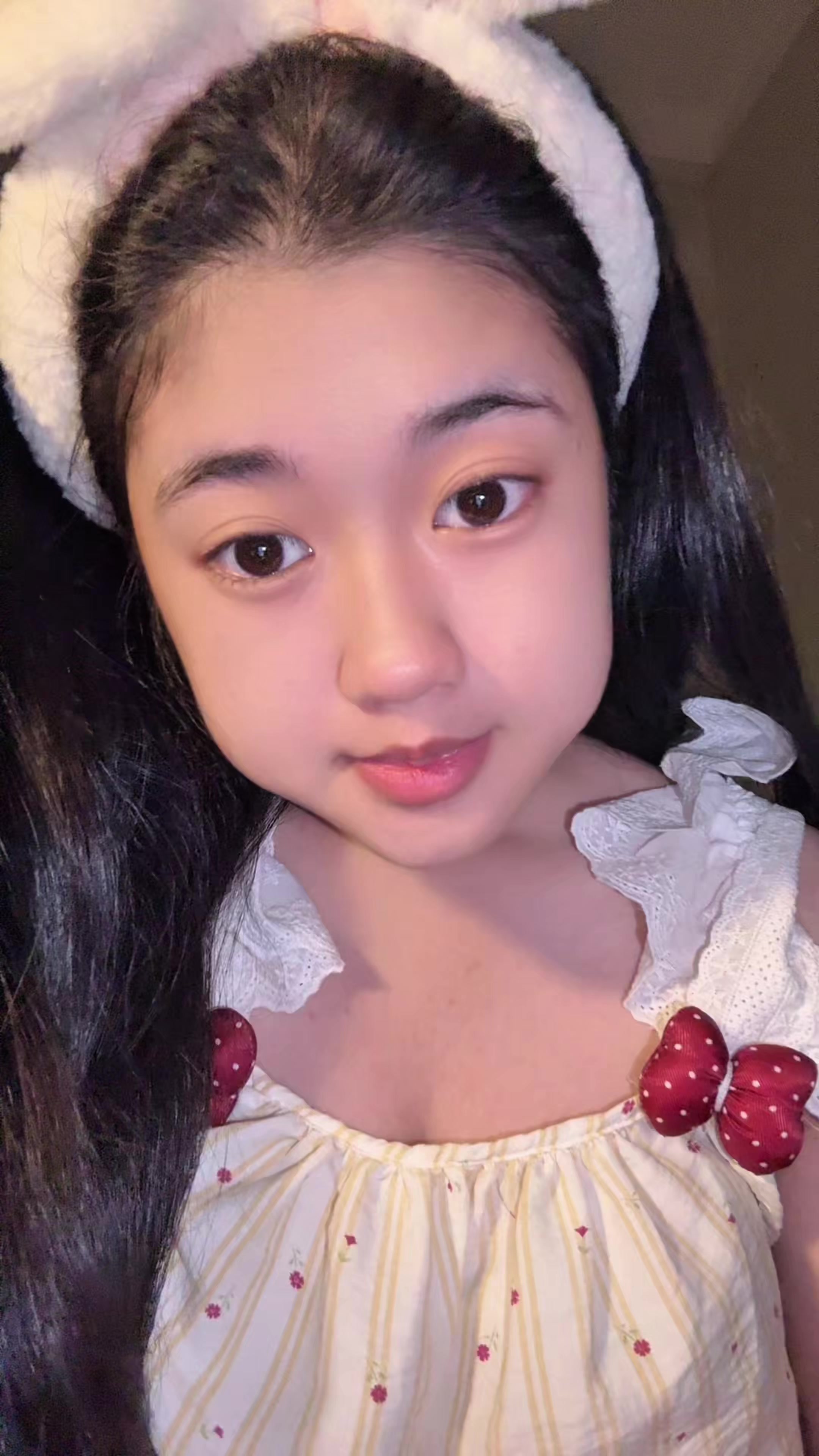 @Nhật Linh đời thường🩴