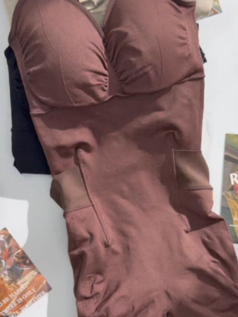 @Cooshape Wardrobe Studio