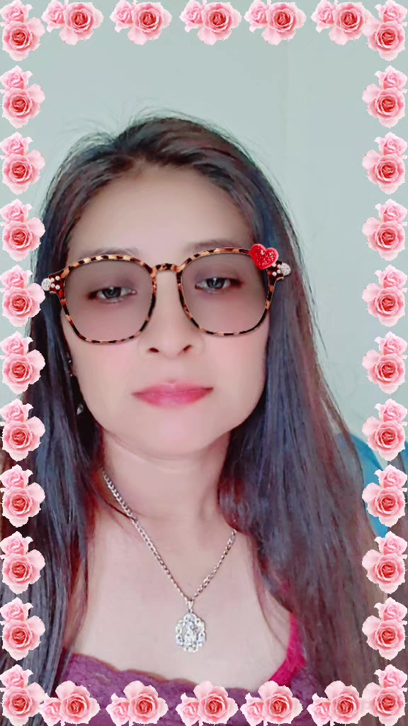 @~🐝victoria_candia🐝~