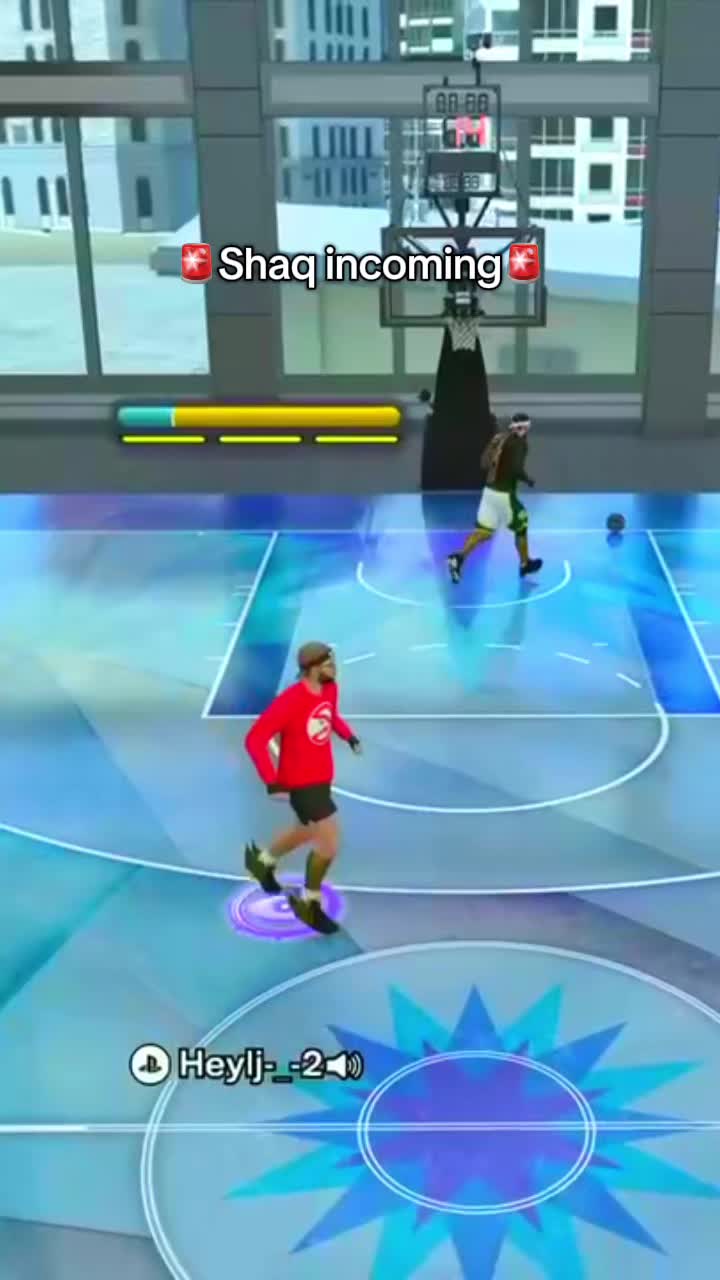 @⃟