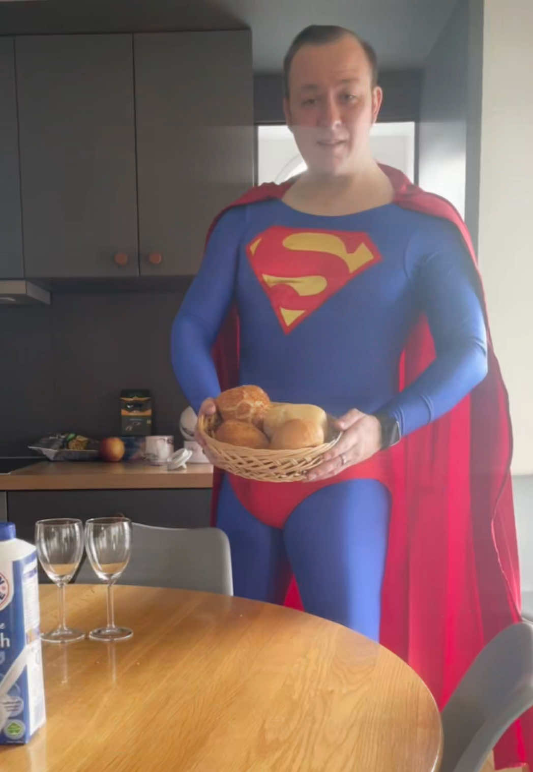 @Superfavo