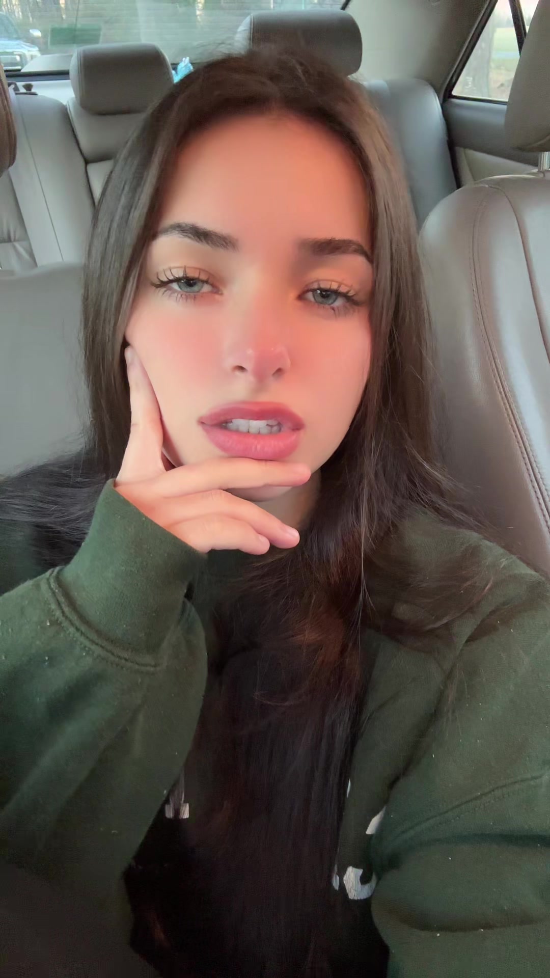 @ellie