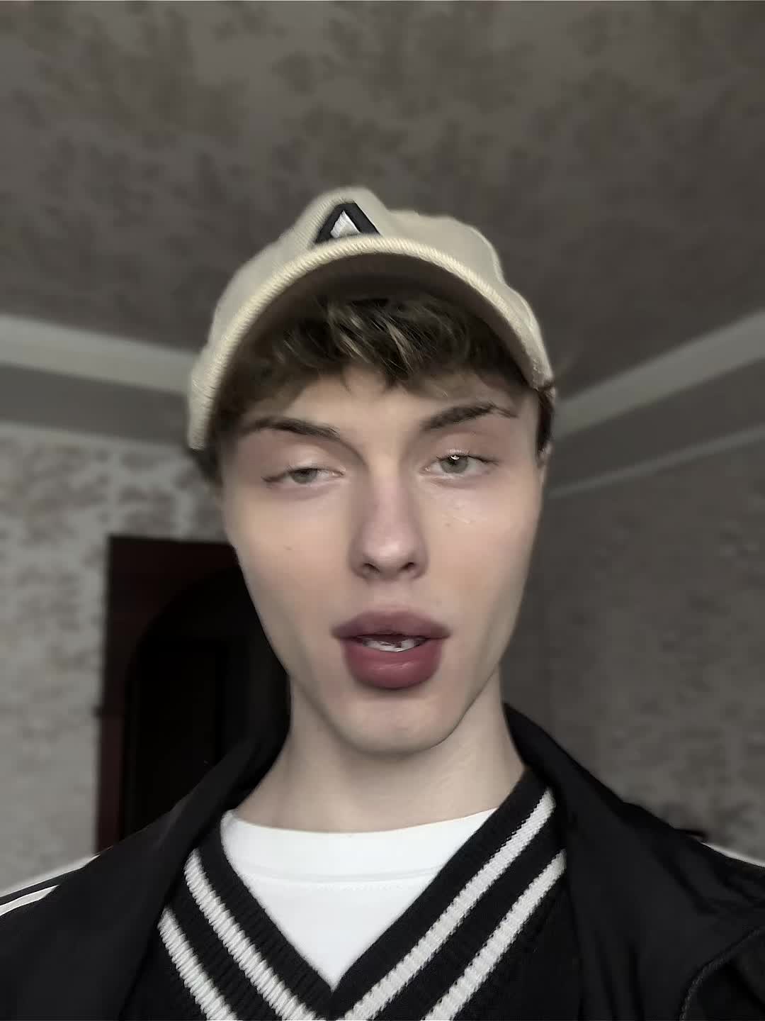 @Тихан