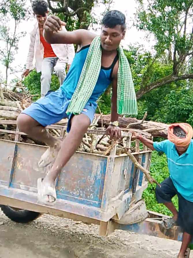 @꧁•👑सनातन_हिन्दू 💪⊹•꧂🚩🚩🚩