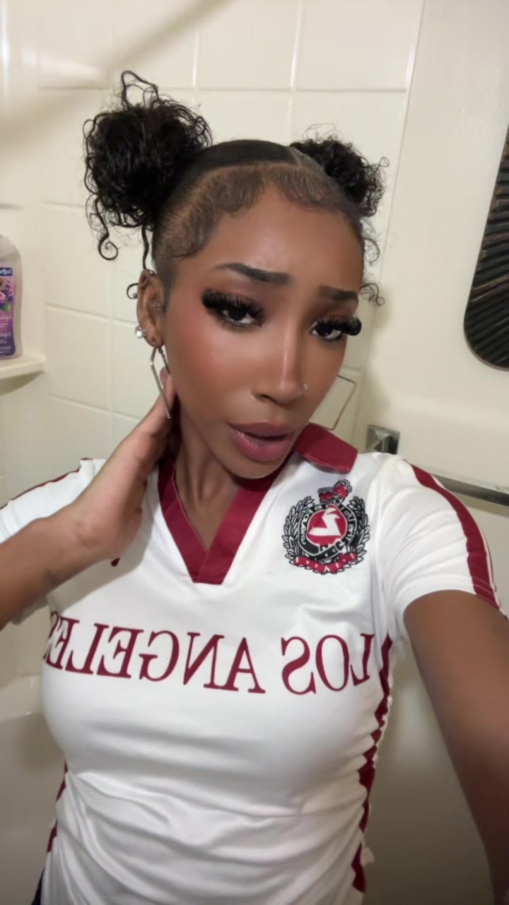 @ForeignDoll