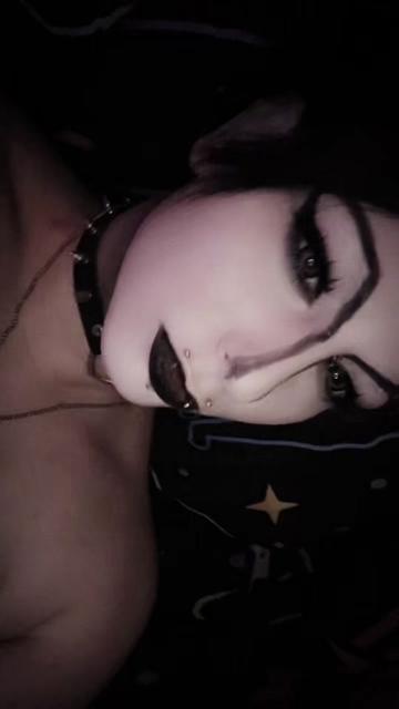 @𓃵 🜏𖤐  ʎddnƆ 𖤐🜏 𓃵