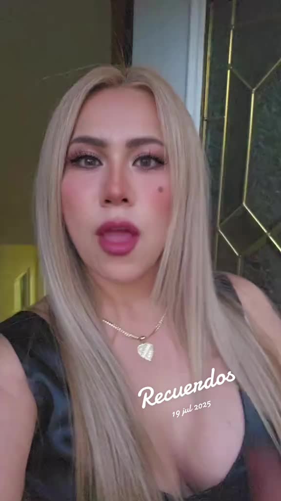 @KSandra Moya