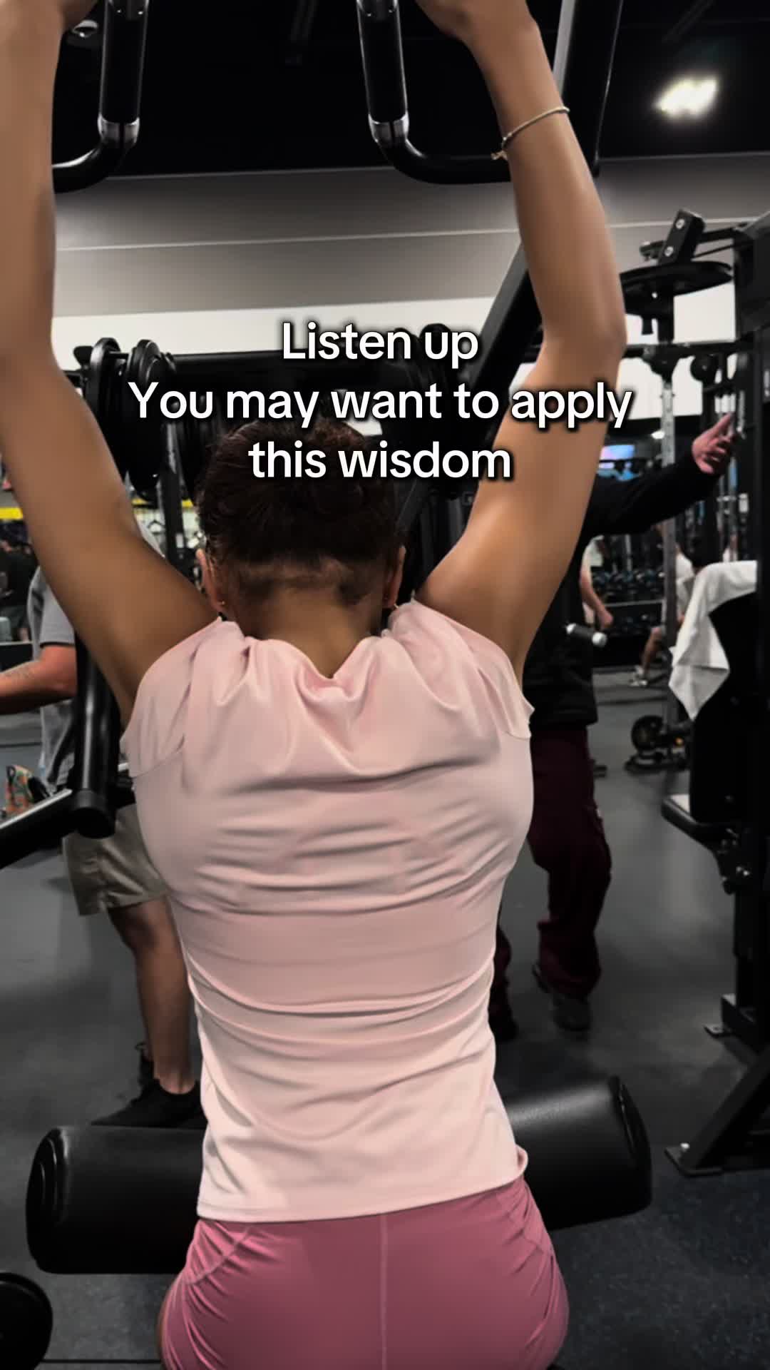 @Michelle Mahn IFBB Figure PRO