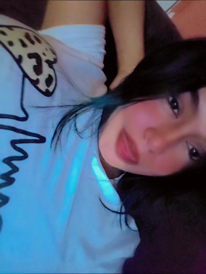 @J E N I F F E R