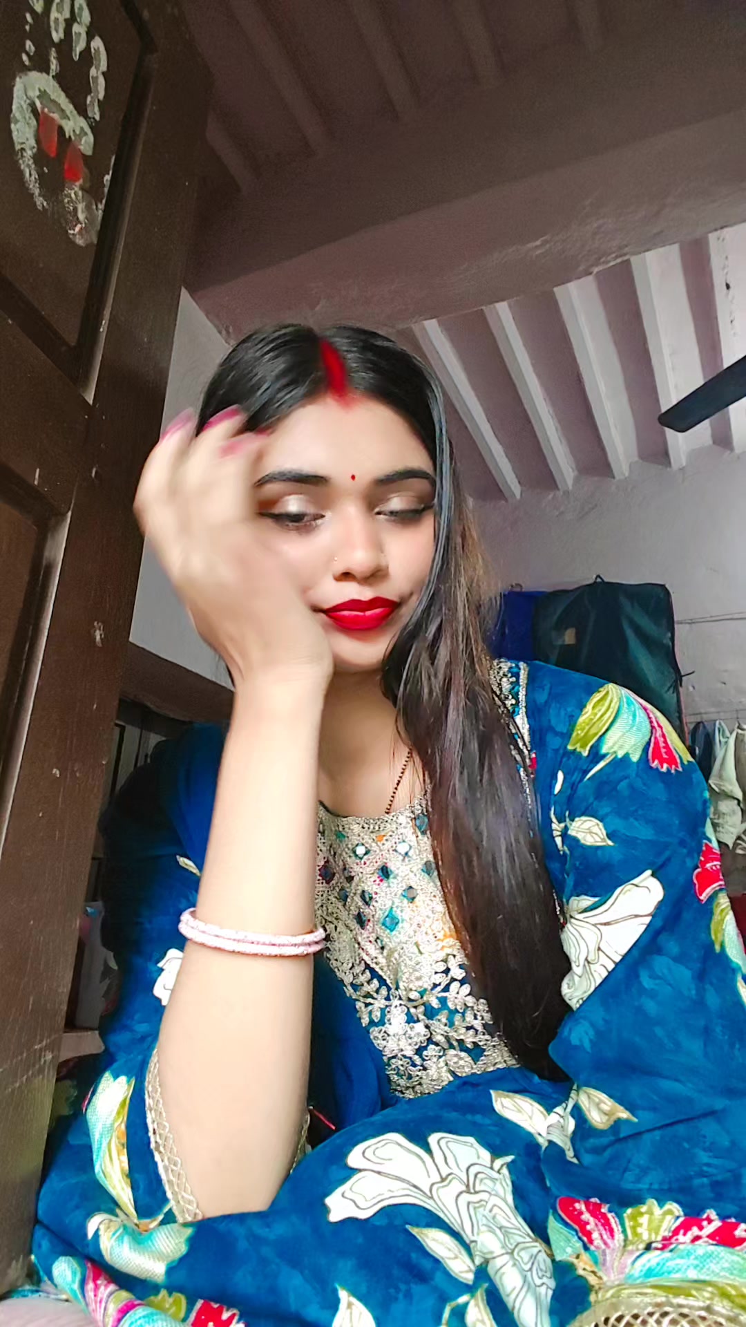 @zaiswal (rani)😊