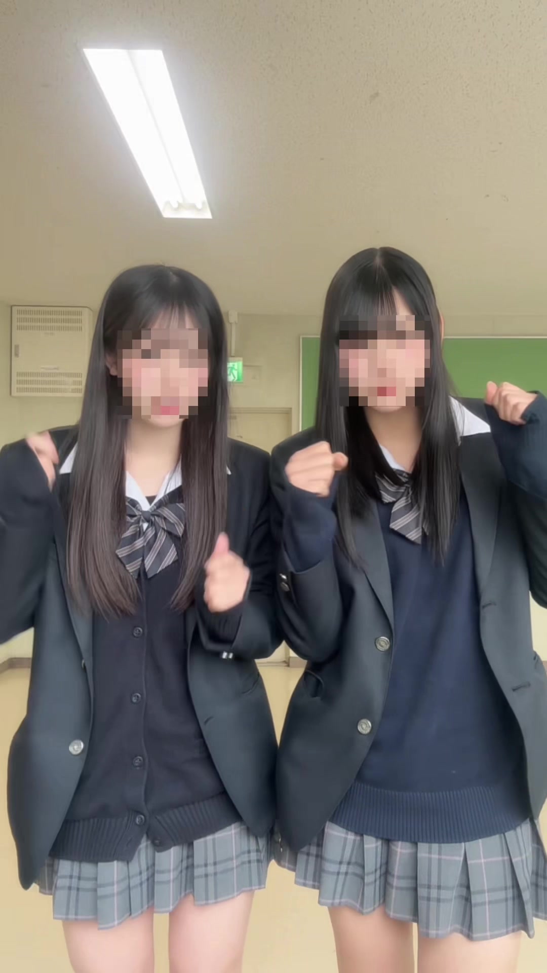 @ひ