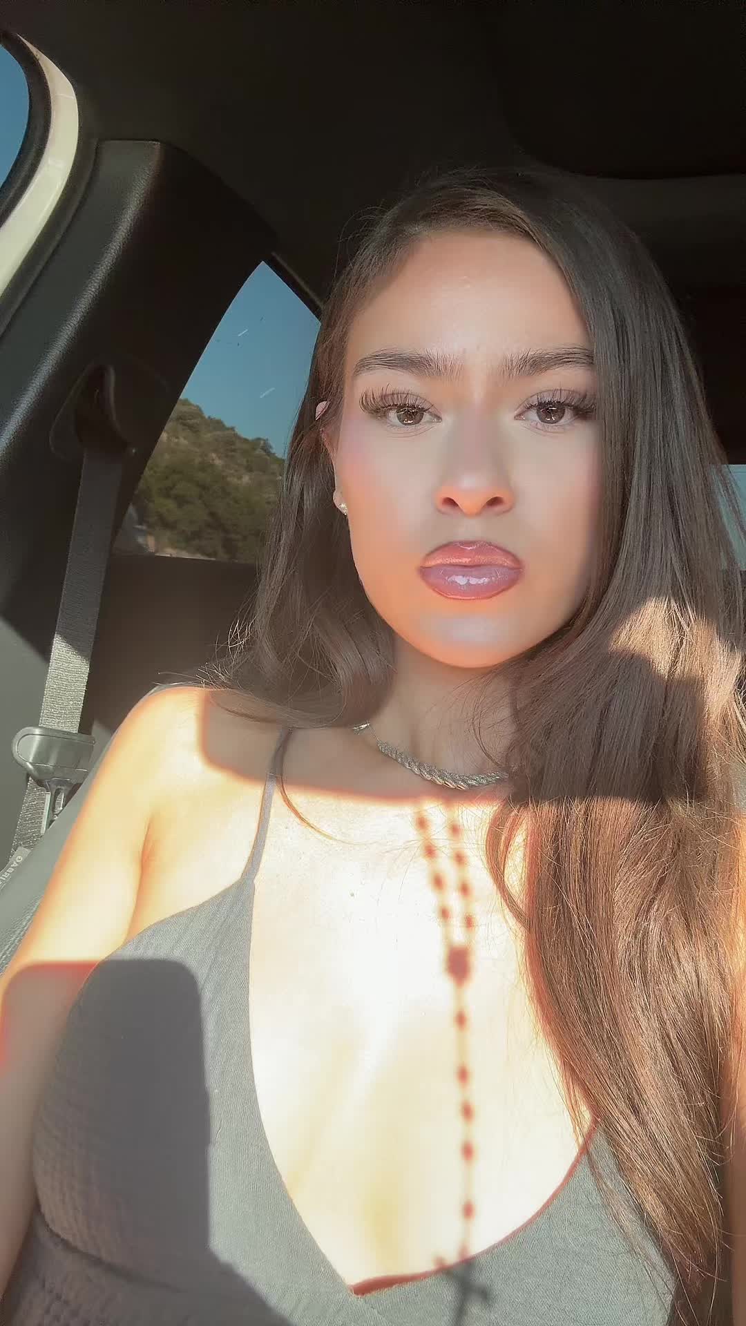 @alyssacourtnei