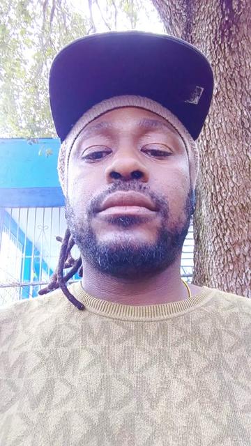 @marion camary 0736