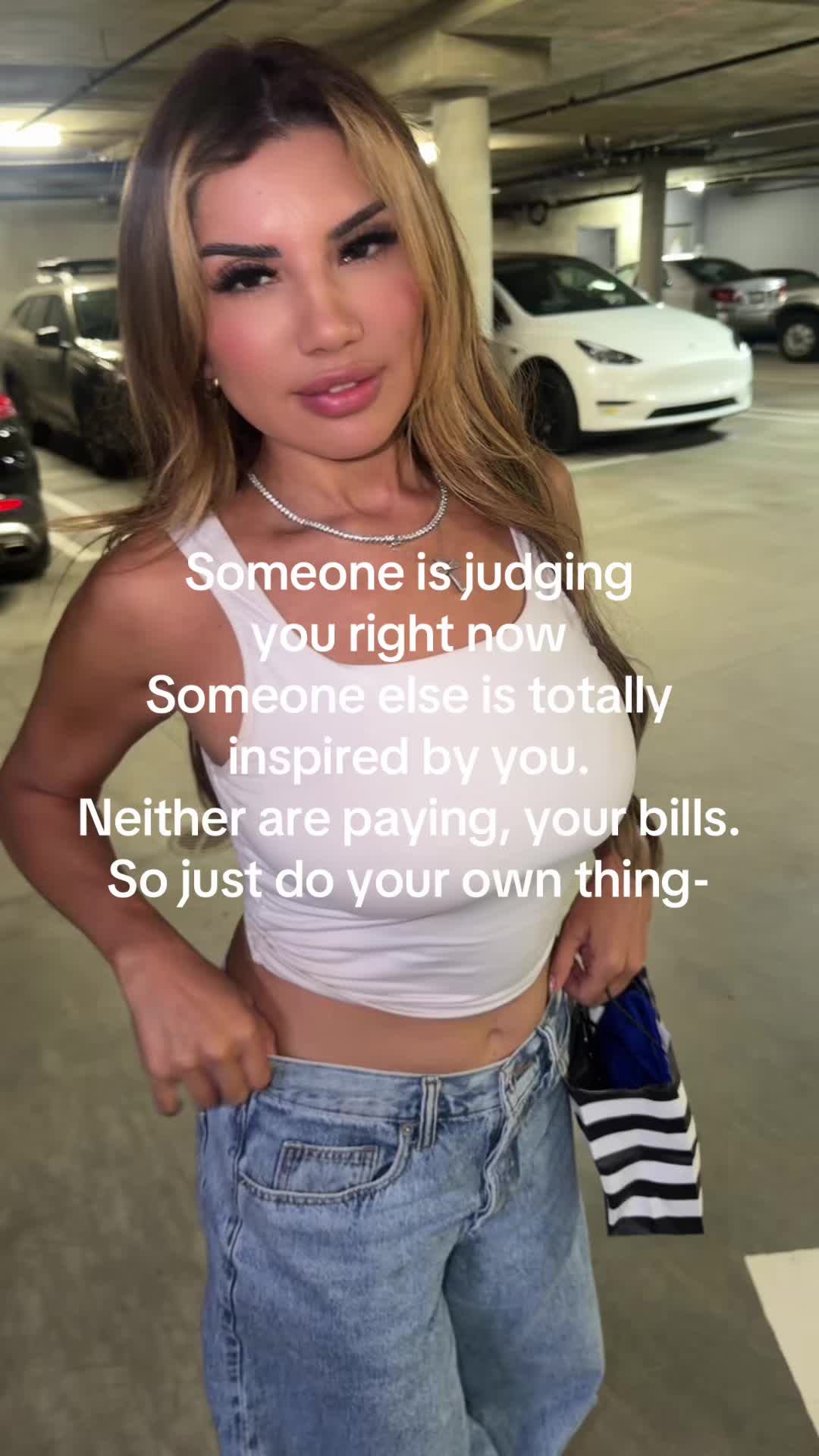 @Toomuchclass_