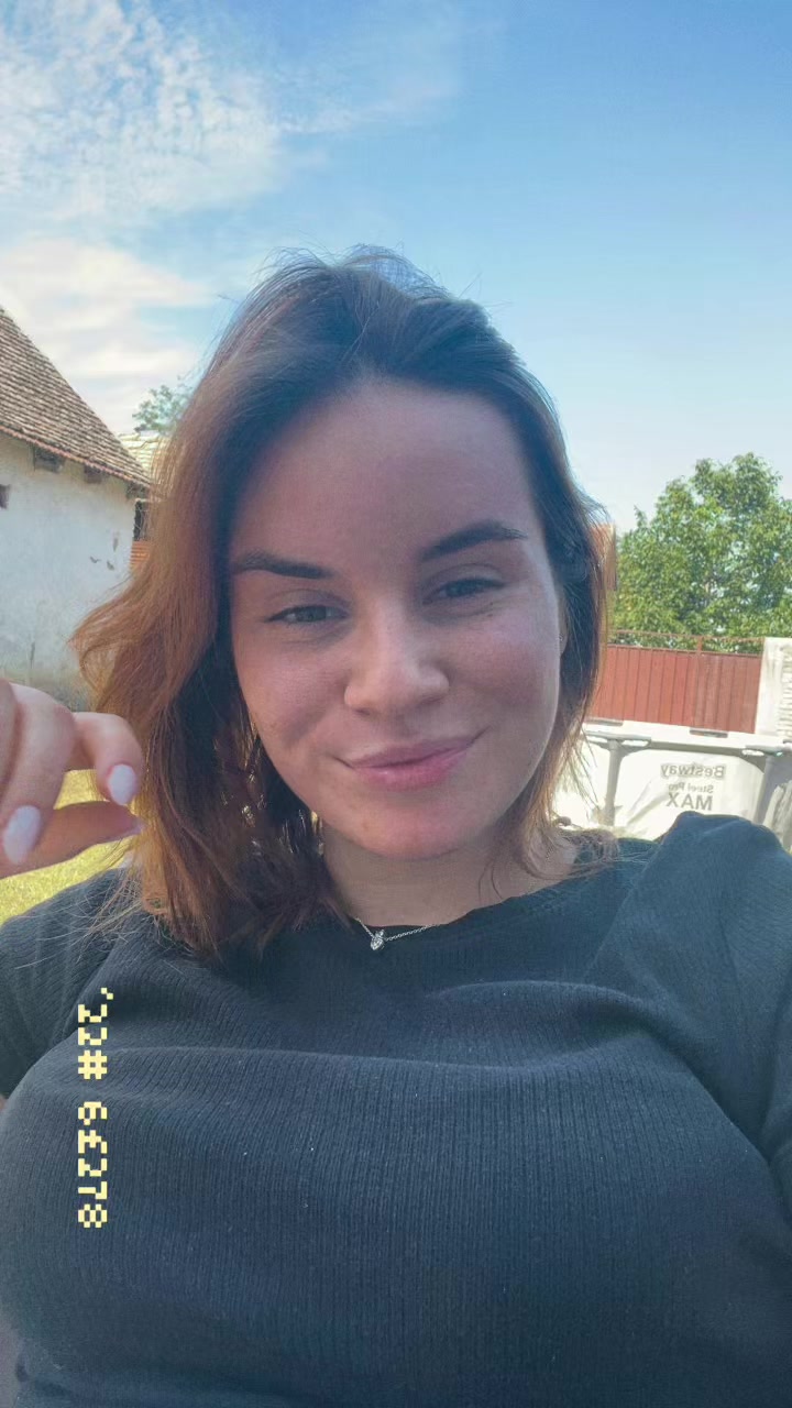 @aandjellic