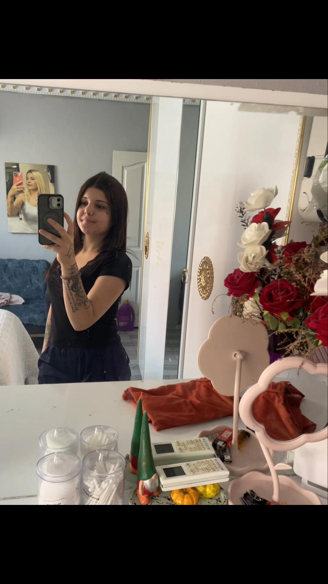 @_esrross