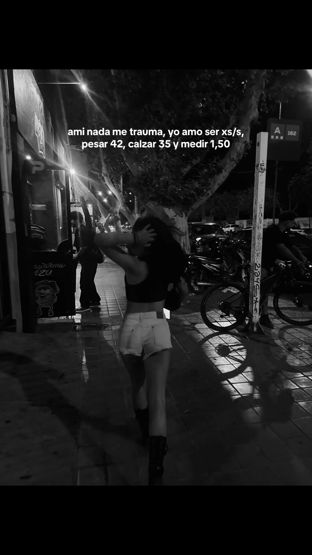 @anacortz_